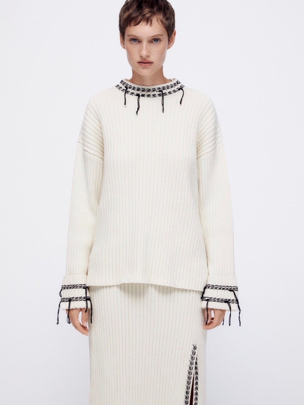 Zara Set Cream Ribbed Crewneck Sweater And Skirt